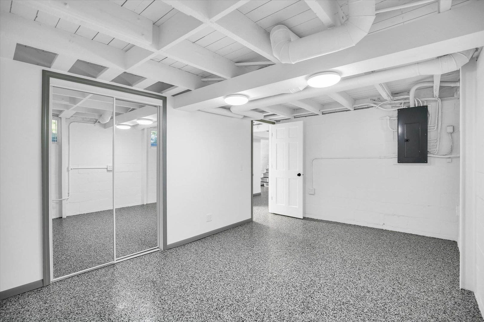 221 East 5th Avenue Rankin, IL 60960 - Photo 24 of 44 a view of an empty room