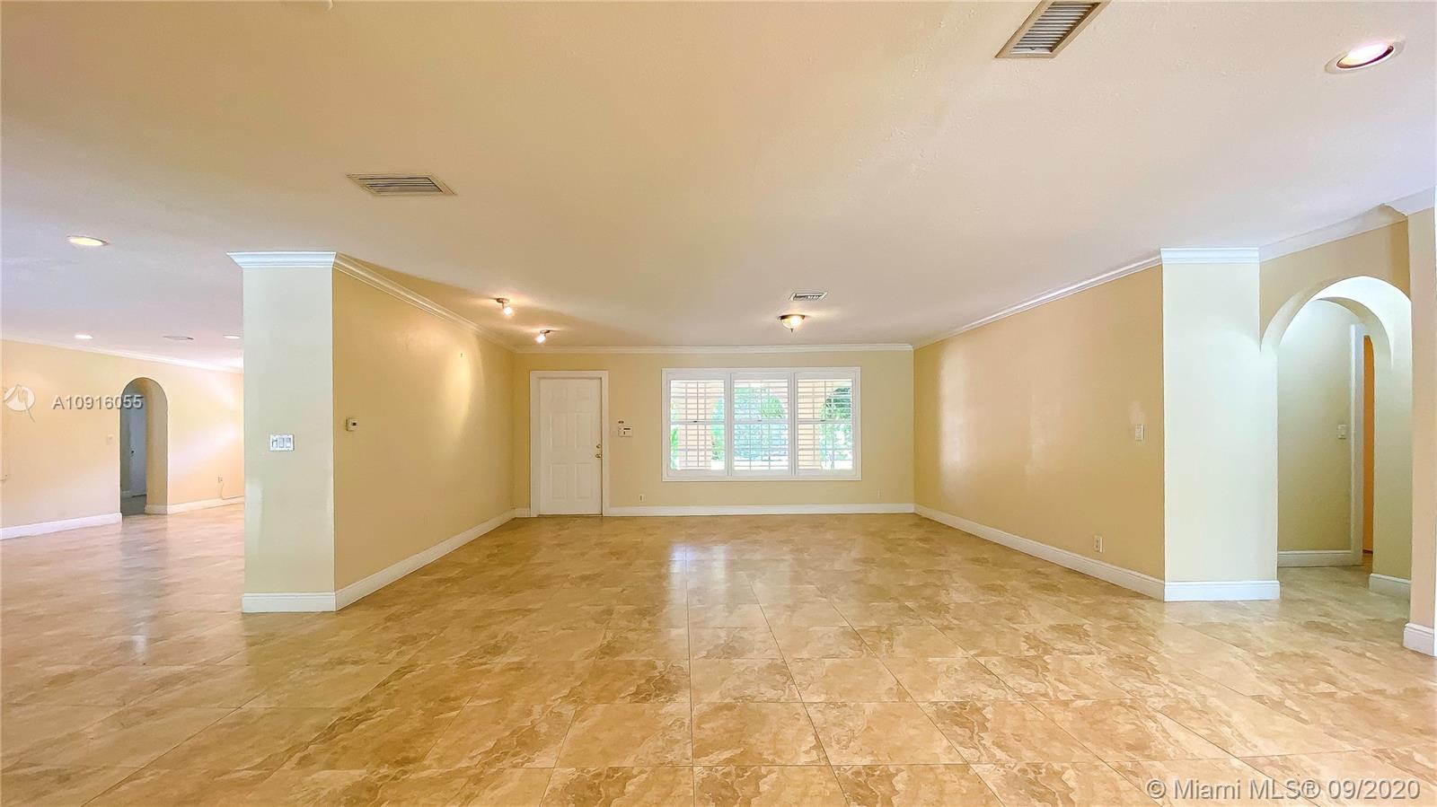 19051 Southwest 272nd Street Homestead, FL 33031 - Photo 6 of 52 Living Room/Main Entry