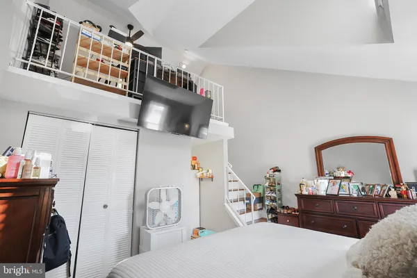 $399,900 | 8785 Ravenglass Way, Montgomery Village, MD 20886