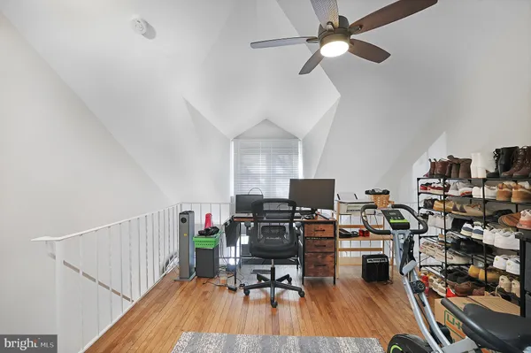 $399,900 | 8785 Ravenglass Way, Montgomery Village, MD 20886