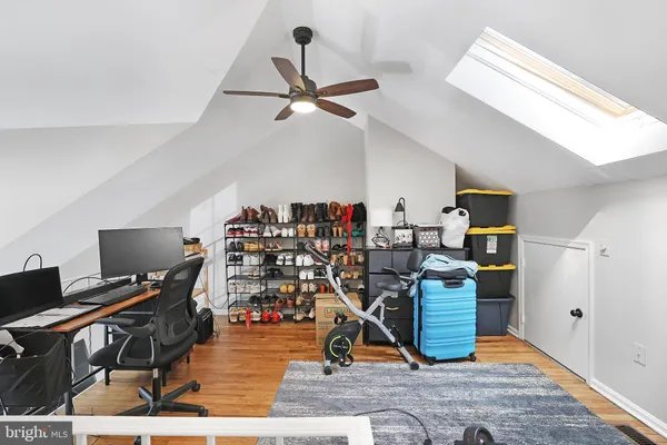 $399,900 | 8785 Ravenglass Way, Montgomery Village, MD 20886