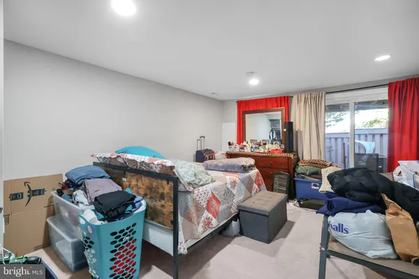 $399,900 | 8785 Ravenglass Way, Montgomery Village, MD 20886