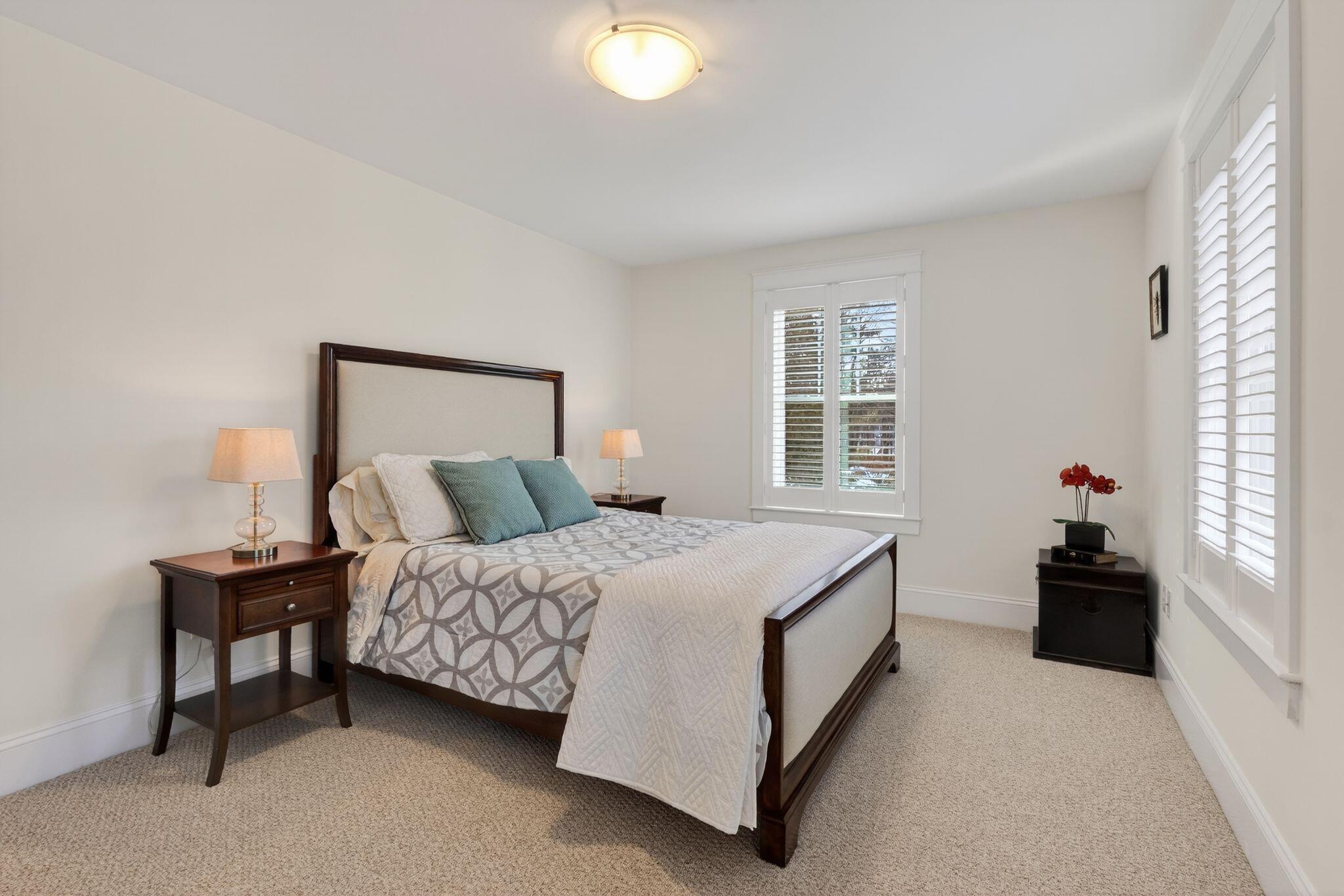 9 Webhannet Place, Unit 7 Kennebunk, ME 04043 - Photo 25 of 51 9 Webhannet Place