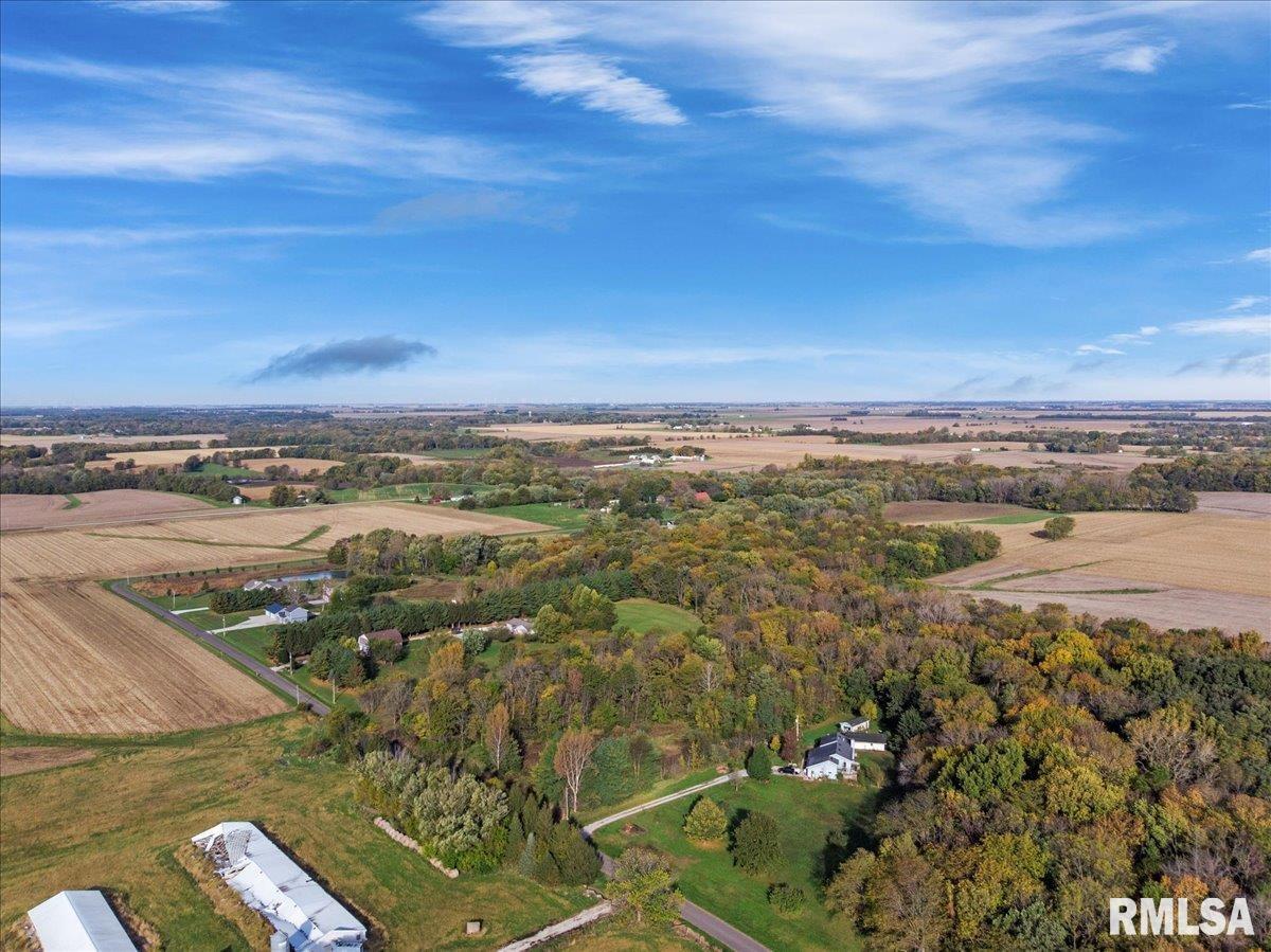 8389 Treat Road Loami, IL 62661 - Photo 2 of 19
