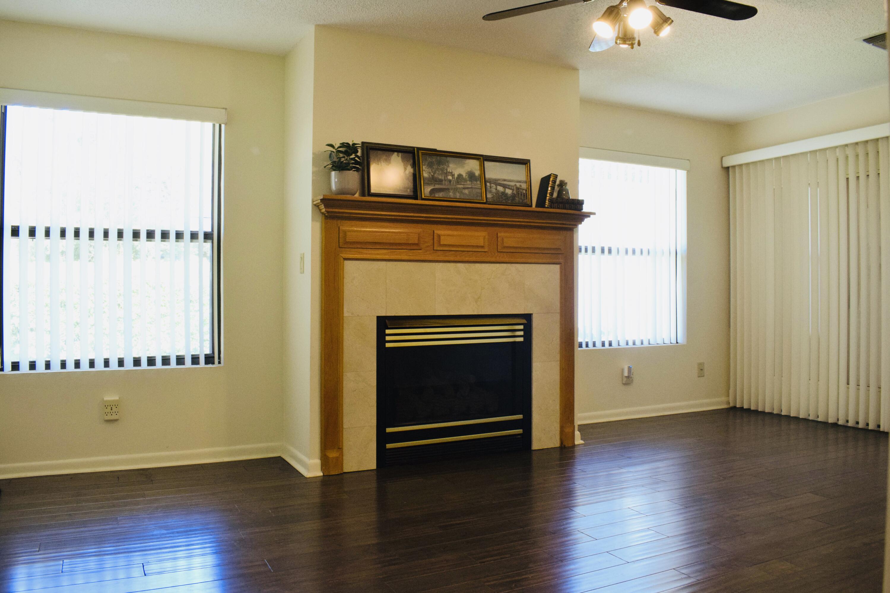 22 10th Street Shalimar, FL 32579 - Photo 16 of 49 22 10th St