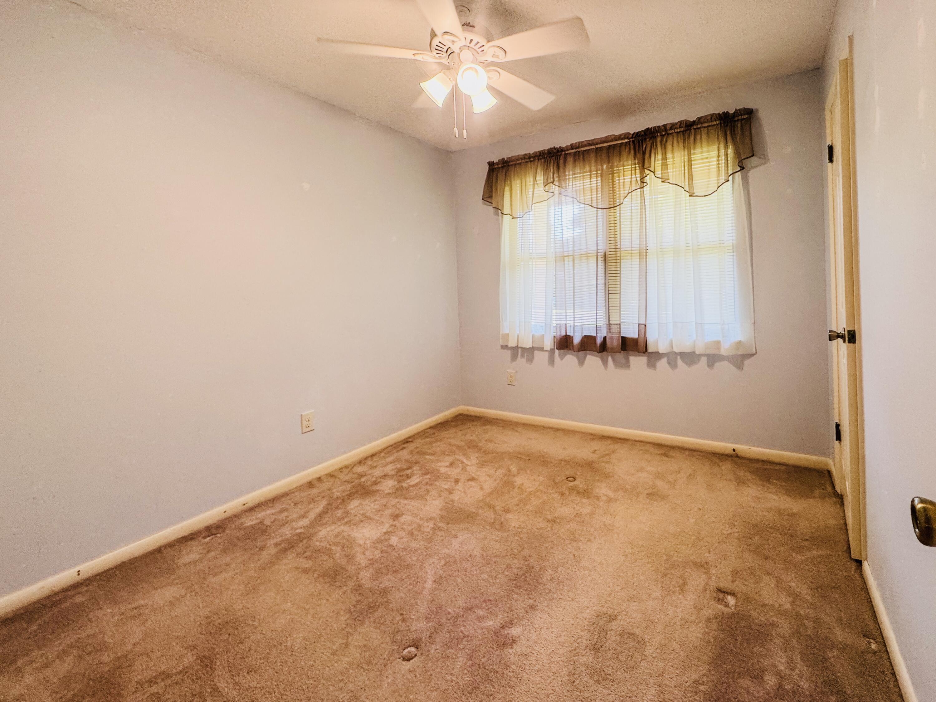 22 10th Street Shalimar, FL 32579 - Photo 37 of 49 22 10th St