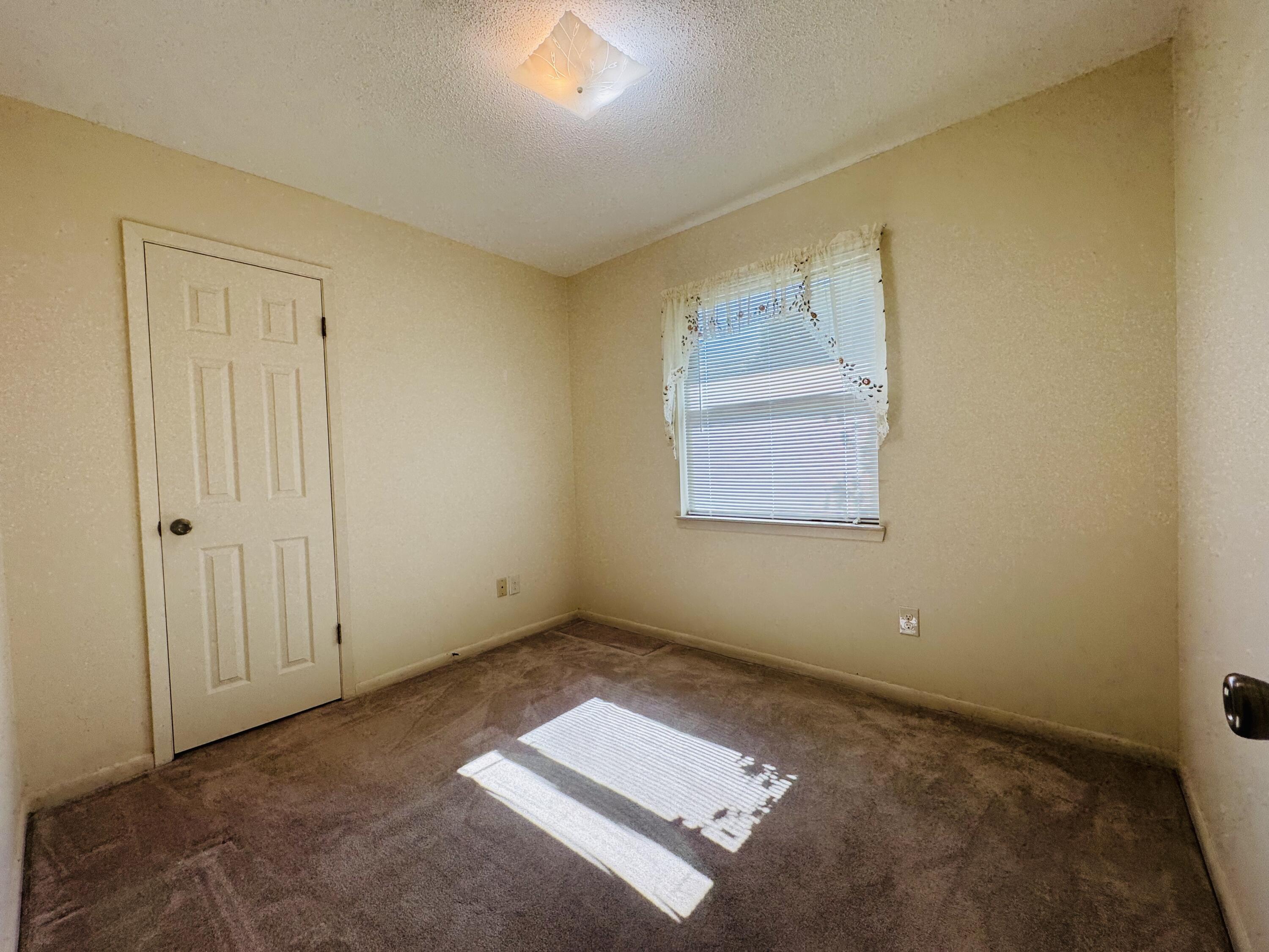 22 10th Street Shalimar, FL 32579 - Photo 38 of 49 22 10th St