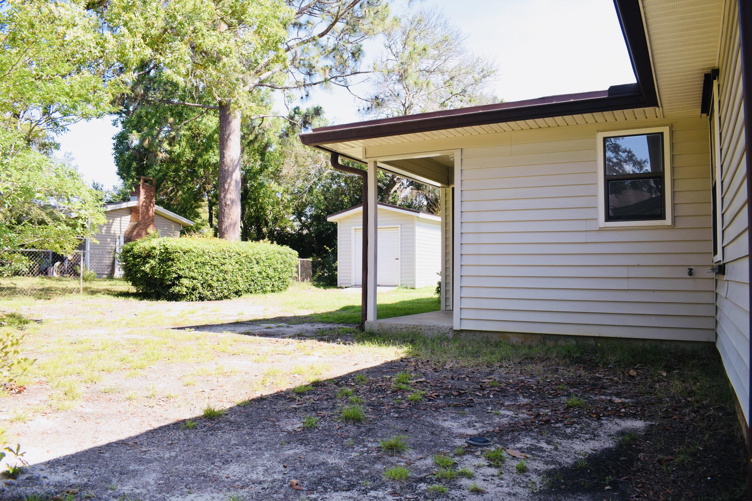 22 10th Street Shalimar, FL 32579 - Photo 41 of 49 22 10th St