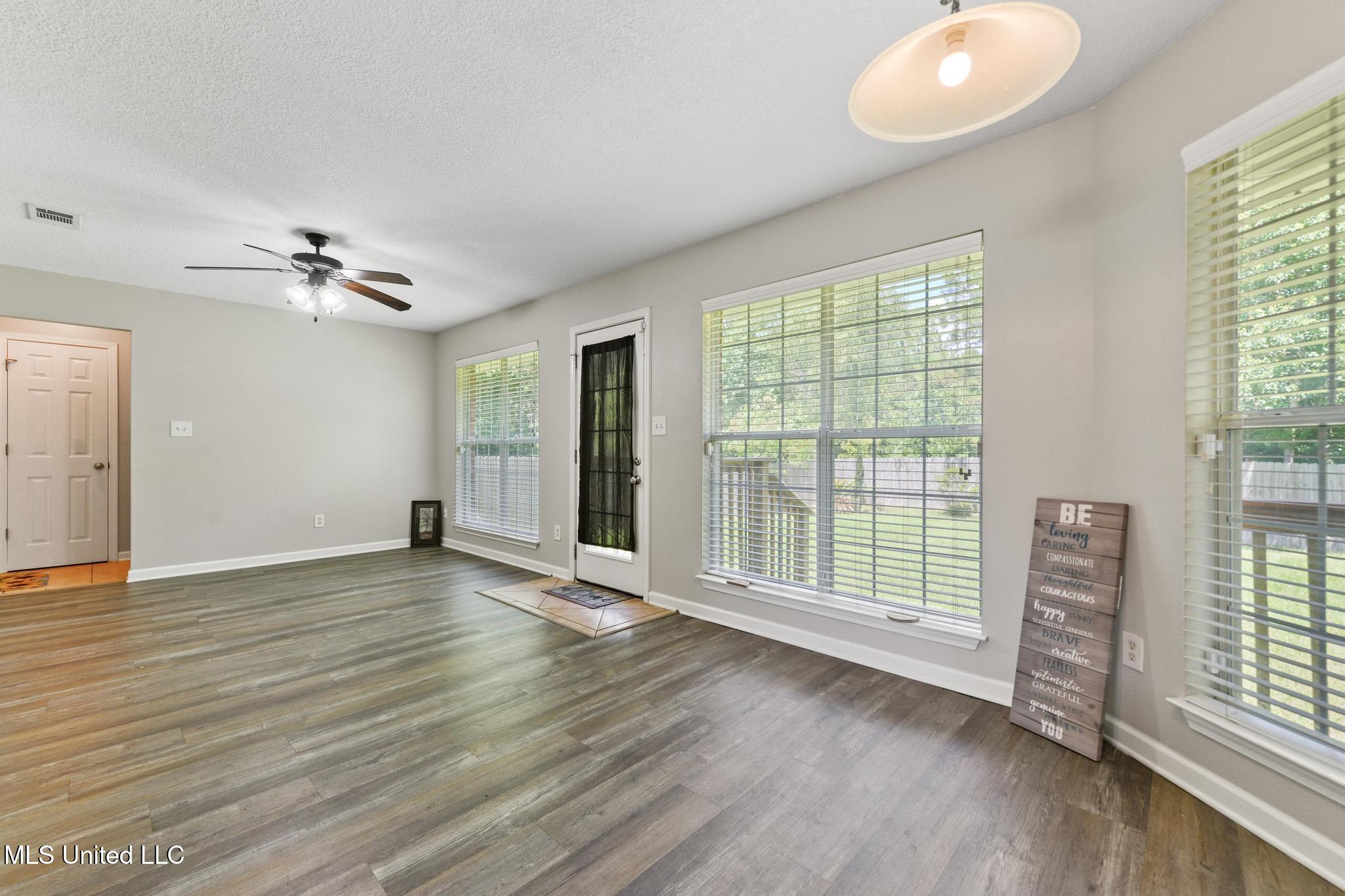 14159 Lucky Mays Road Gulfport, MS 39503 - Photo 10 of 23 010