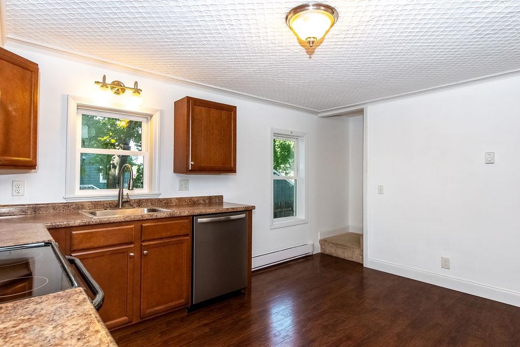 5 Ricker Court Rochester, NH 03867 - Photo 10 of 27