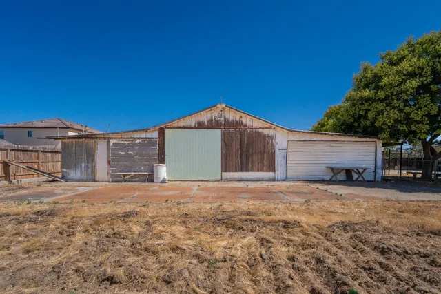 $685,000 | 1803 Mitchell Avenue, Selma, CA 93662