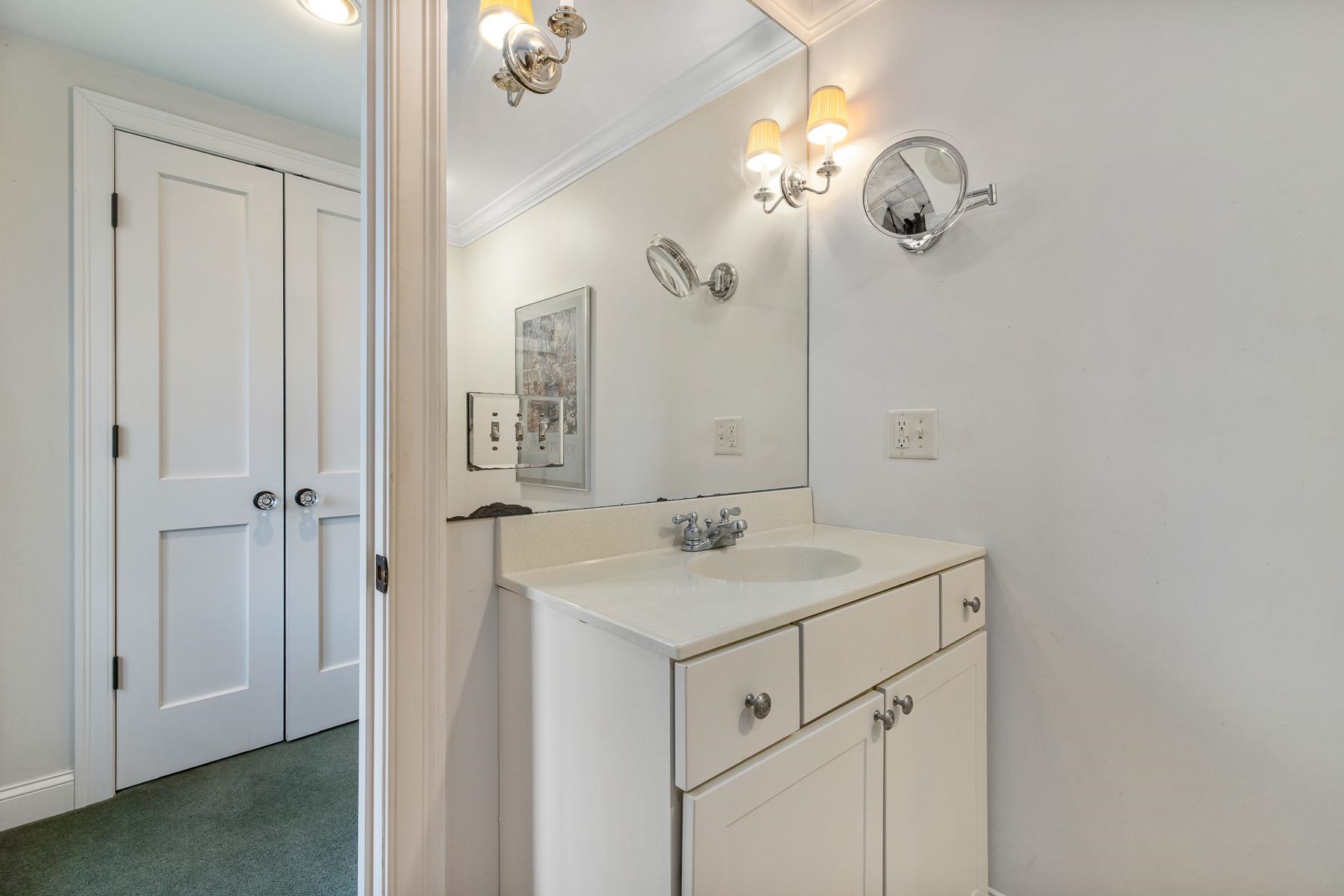 808 Central Road Rye, NH 03871 - Photo 14 of 33