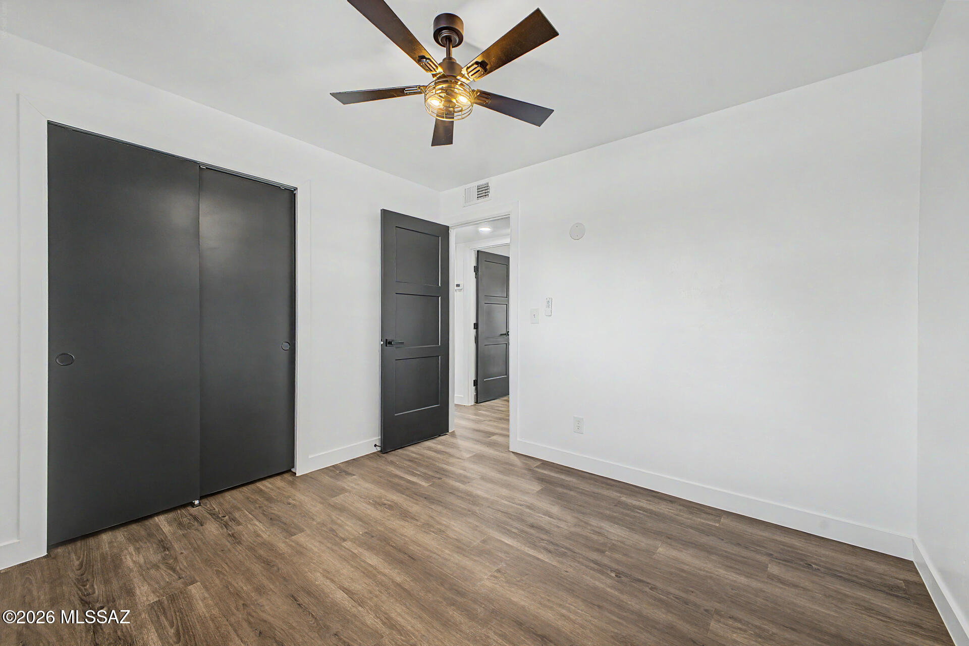 2625 West Oregon Street Tucson, AZ 85746 - Photo 18 of 28 21 - Oregon