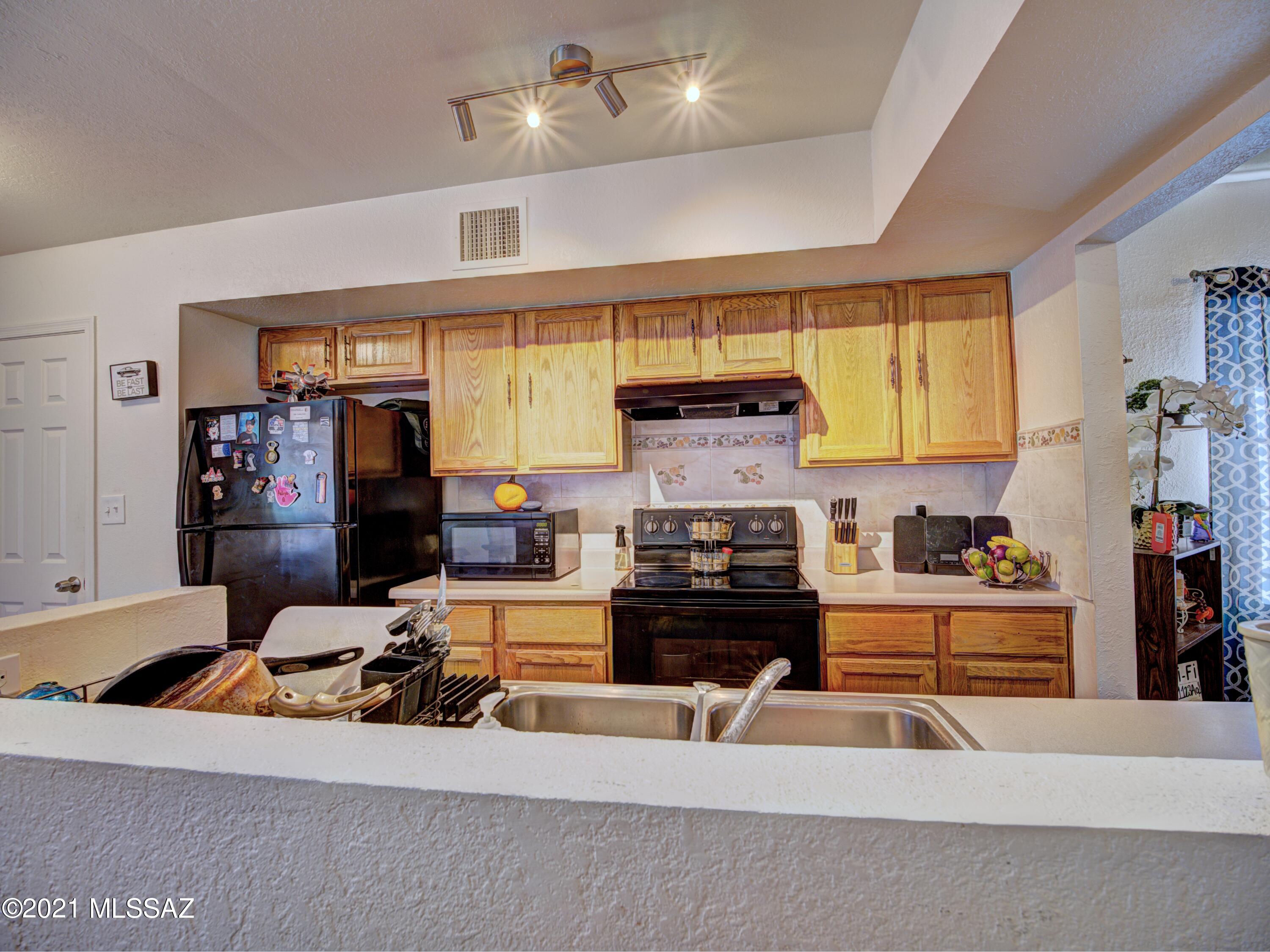 440 Camino Ramanote Rio Rico, AZ 85648 - Photo 11 of 25