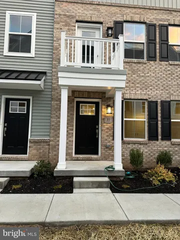 $3,395 | 10 Barbine Way, Bridgeport, PA 19405