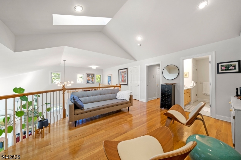 8 Hurlingham Club Road Far Hills, NJ 07931 - Photo 18 of 26