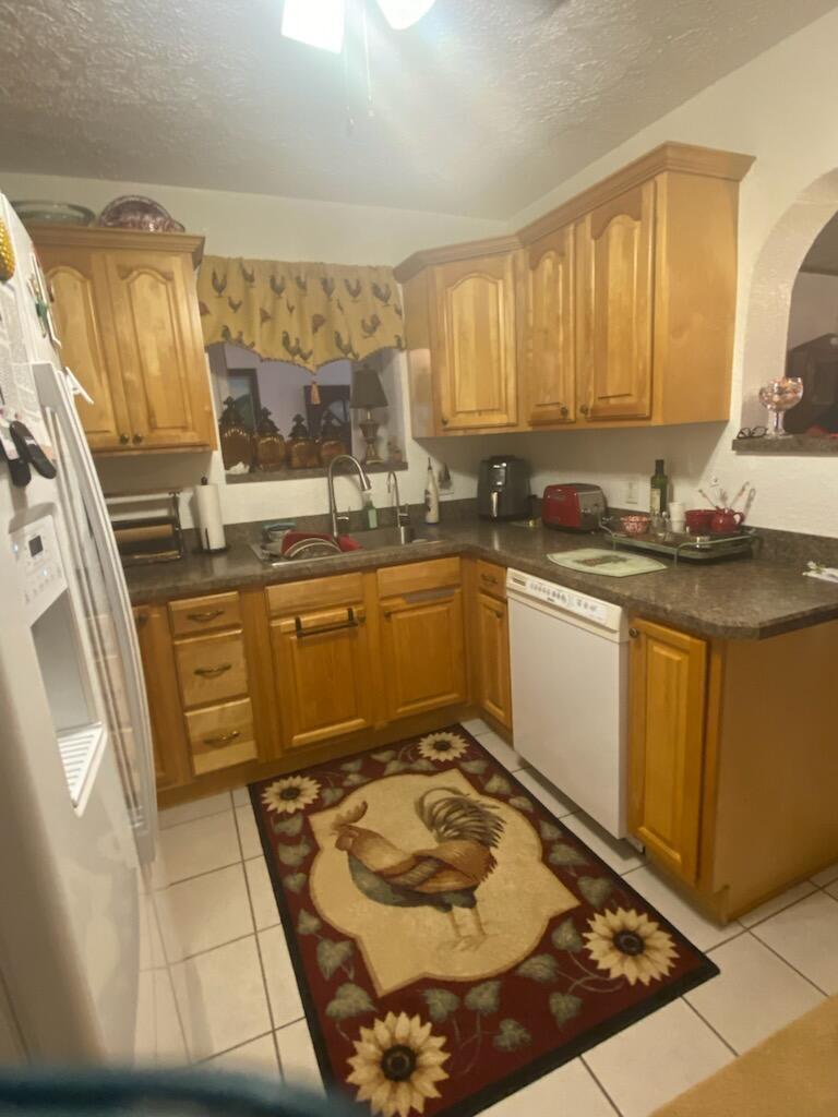 4321 Kirby Loop Road Fort Pierce, FL 34981 - Photo 9 of 19 beyc679bc542a2215