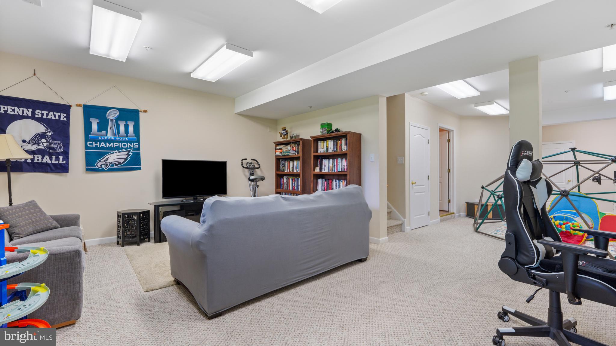 4547 Old Oak Road Doylestown, PA 18902 - Photo 23 of 26 Gallery Image 23