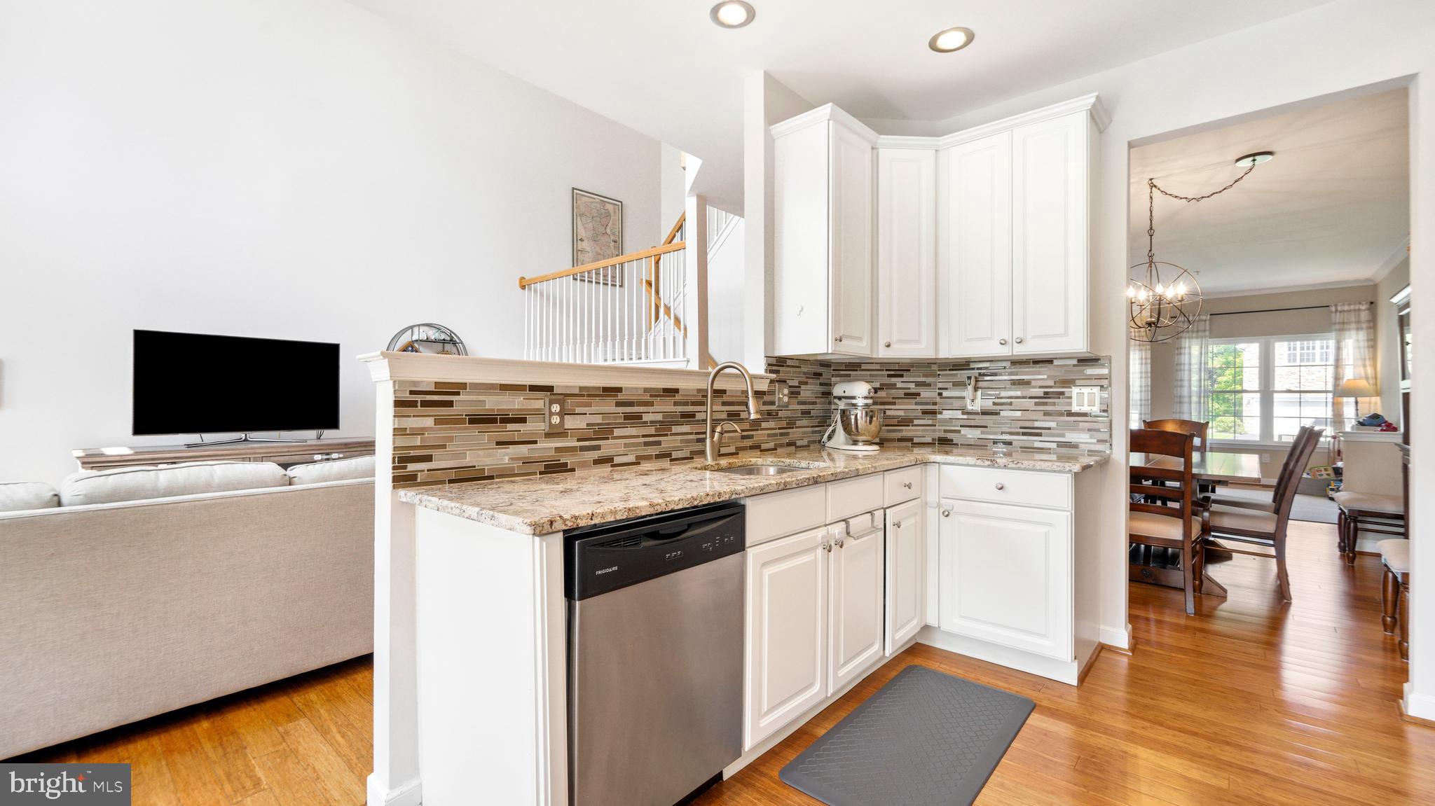 4547 Old Oak Road Doylestown, PA 18902 - Photo 8 of 26 Gallery Image 8