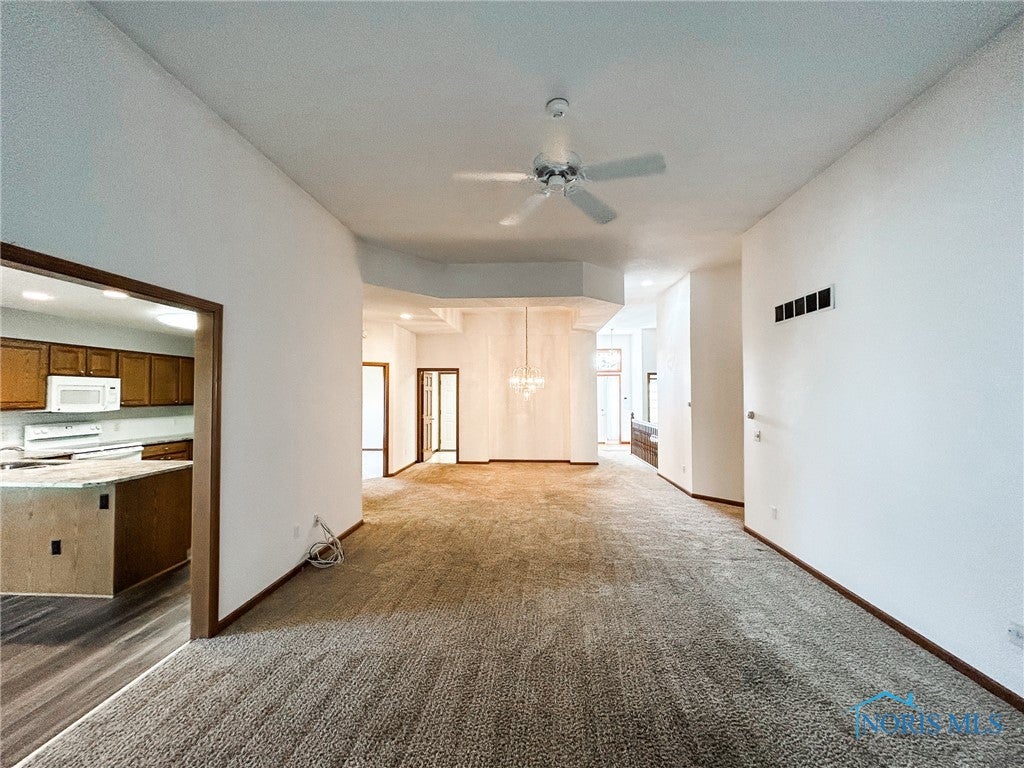 1086 Waterville-Monclova Road, Unit 11 Waterville, OH 43566 - Photo 14 of 50 Gallery Image 14