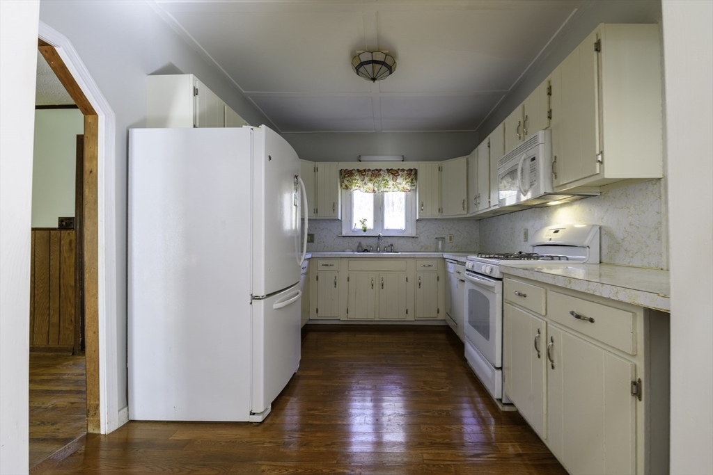 165 Whittier Road Haverhill, MA 01830 - Photo 27 of 42 Gallery Image 27