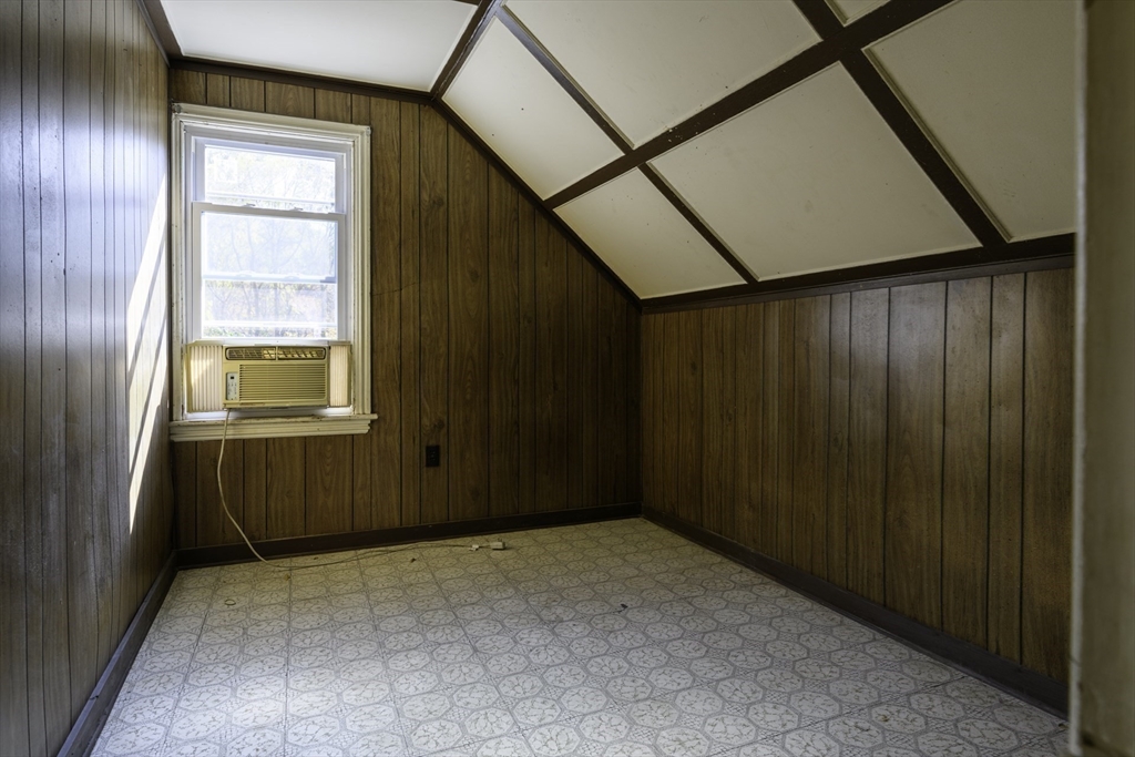 165 Whittier Road Haverhill, MA 01830 - Photo 36 of 42 Gallery Image 36