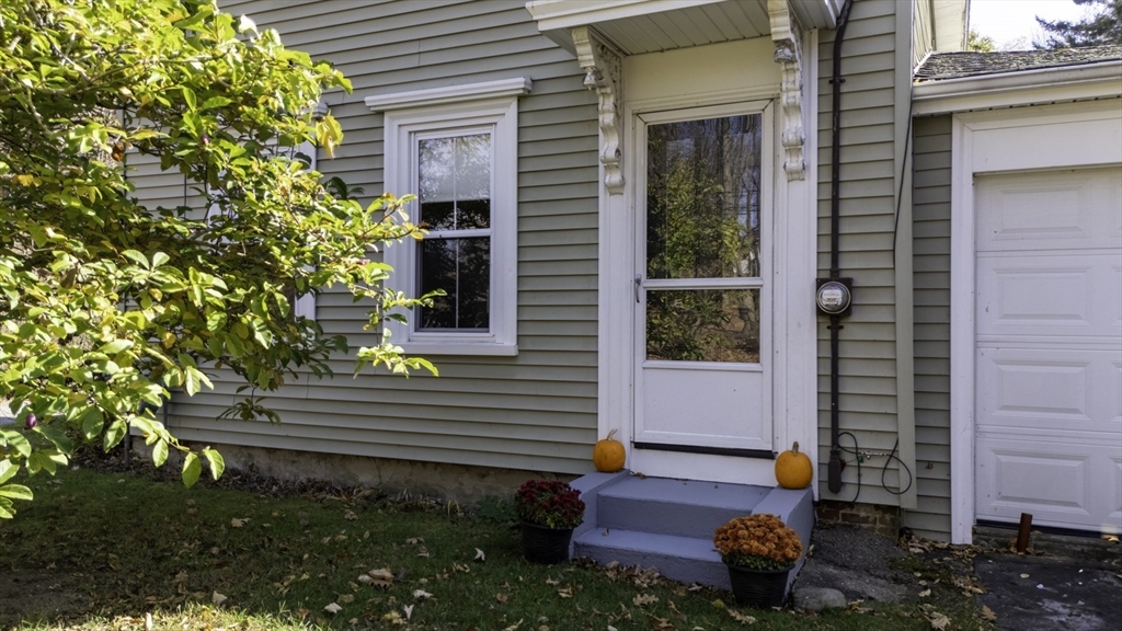 165 Whittier Road Haverhill, MA 01830 - Photo 10 of 42 Gallery Image 10