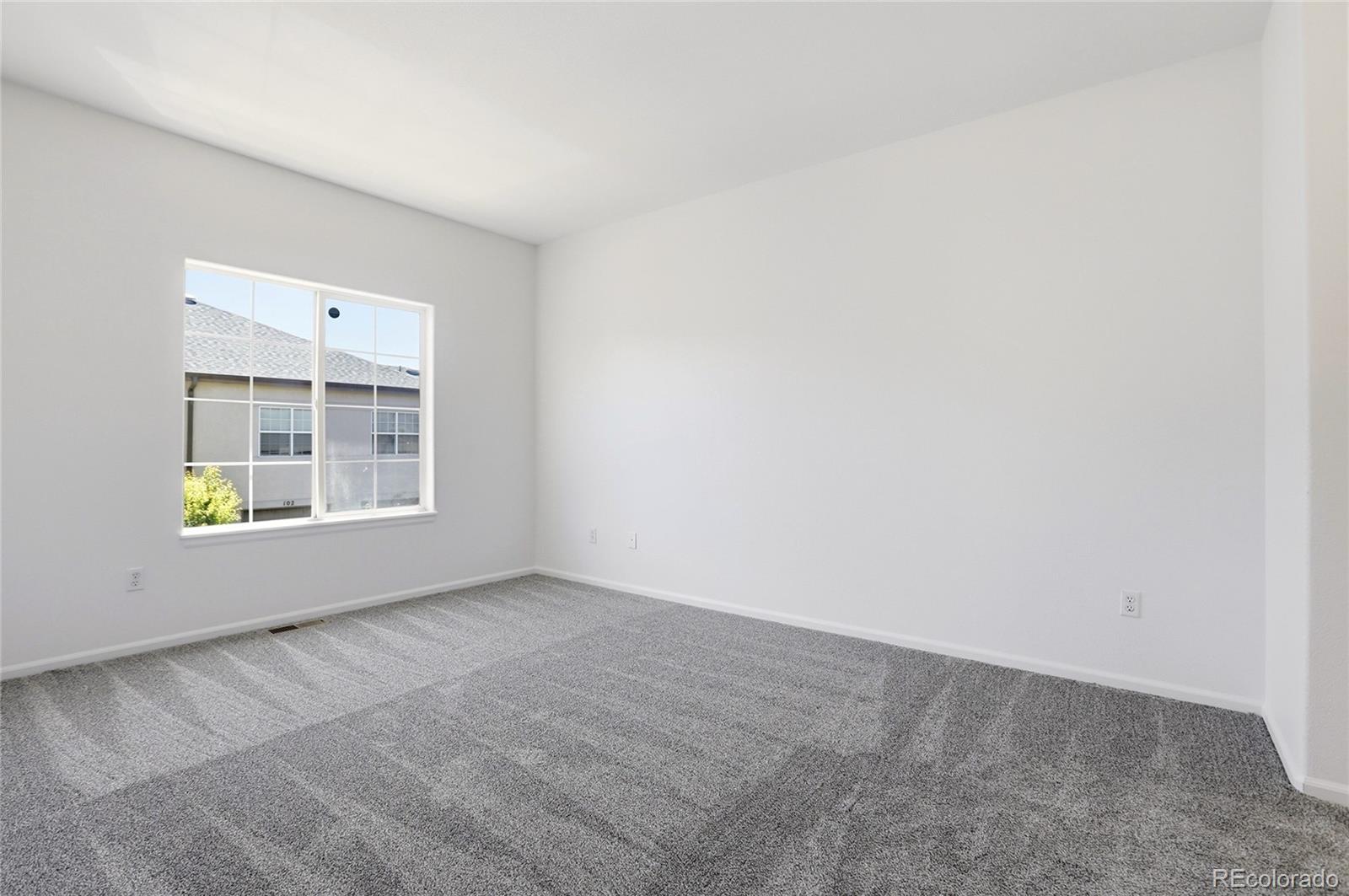 1435 South Chambers Road, Unit 104 Aurora, CO 80017 - Photo 24 of 31