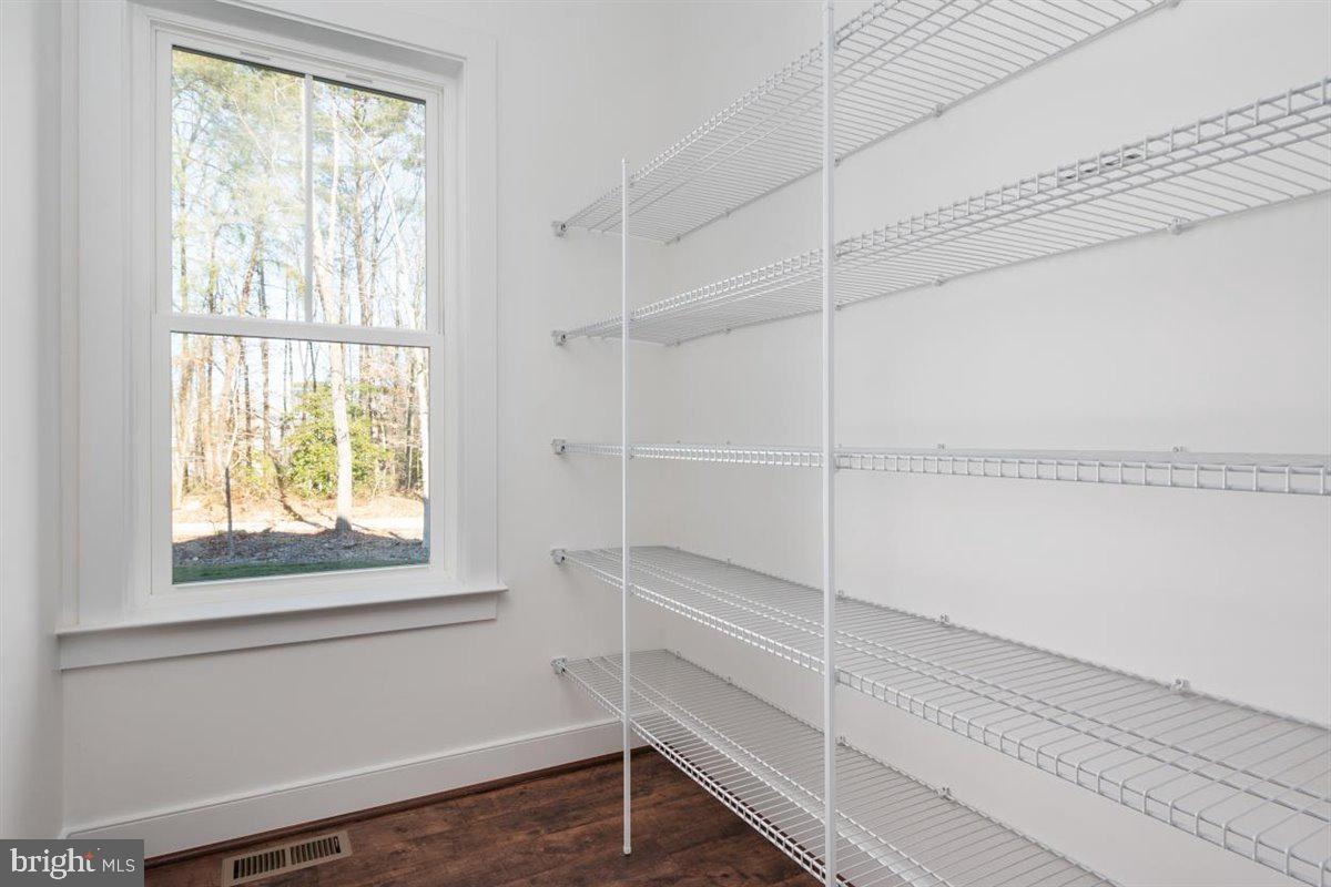 77 Magothy Beach Road Pasadena, MD 21122 - Photo 21 of 44 Large 1st Floor Pantry