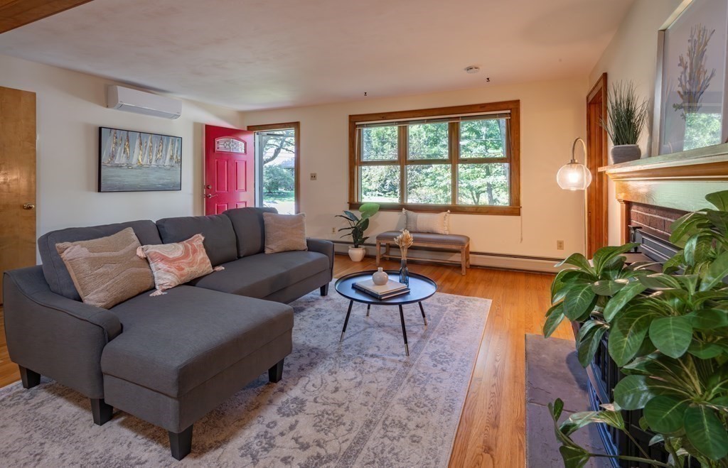 47 North Farms Road Northampton, MA 01062 - Photo 13 of 42