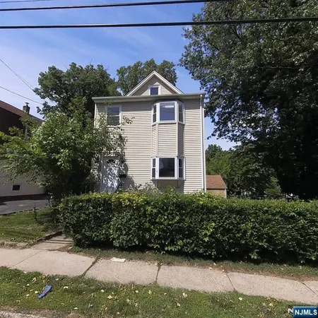 $419,900 | 83 East Forest Avenue, Teaneck, NJ 07666