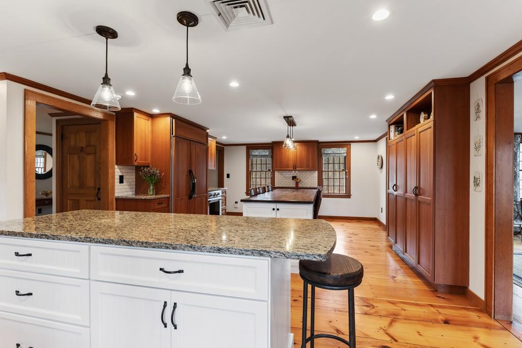 27 Hopestill Brown Road Sudbury, MA 01776 - Photo 5 of 42 Gallery Image 5