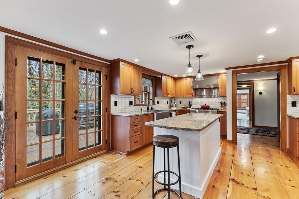 27 Hopestill Brown Road Sudbury, MA 01776 - Photo 7 of 42 Gallery Image 7