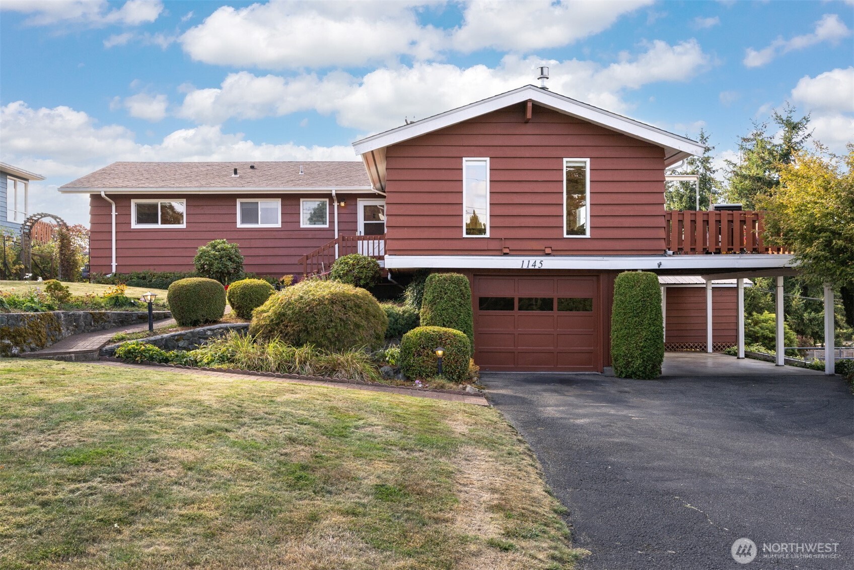 1145 Undine Street Bellingham, WA 98229 - Photo 3 of 40 Gallery Image 3