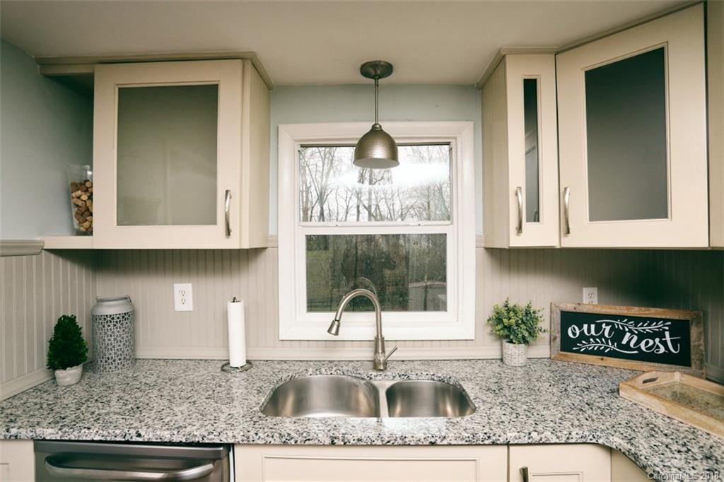 8026 Reed Mine Road Midland, NC 28107 - Photo 6 of 17 Gallery Image 6