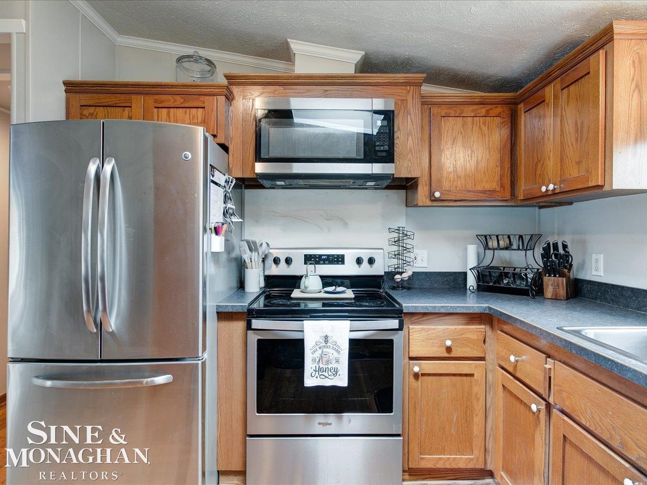 7379 Babcock Road Lexington, MI 48450 - Photo 13 of 31 Gallery Image 13