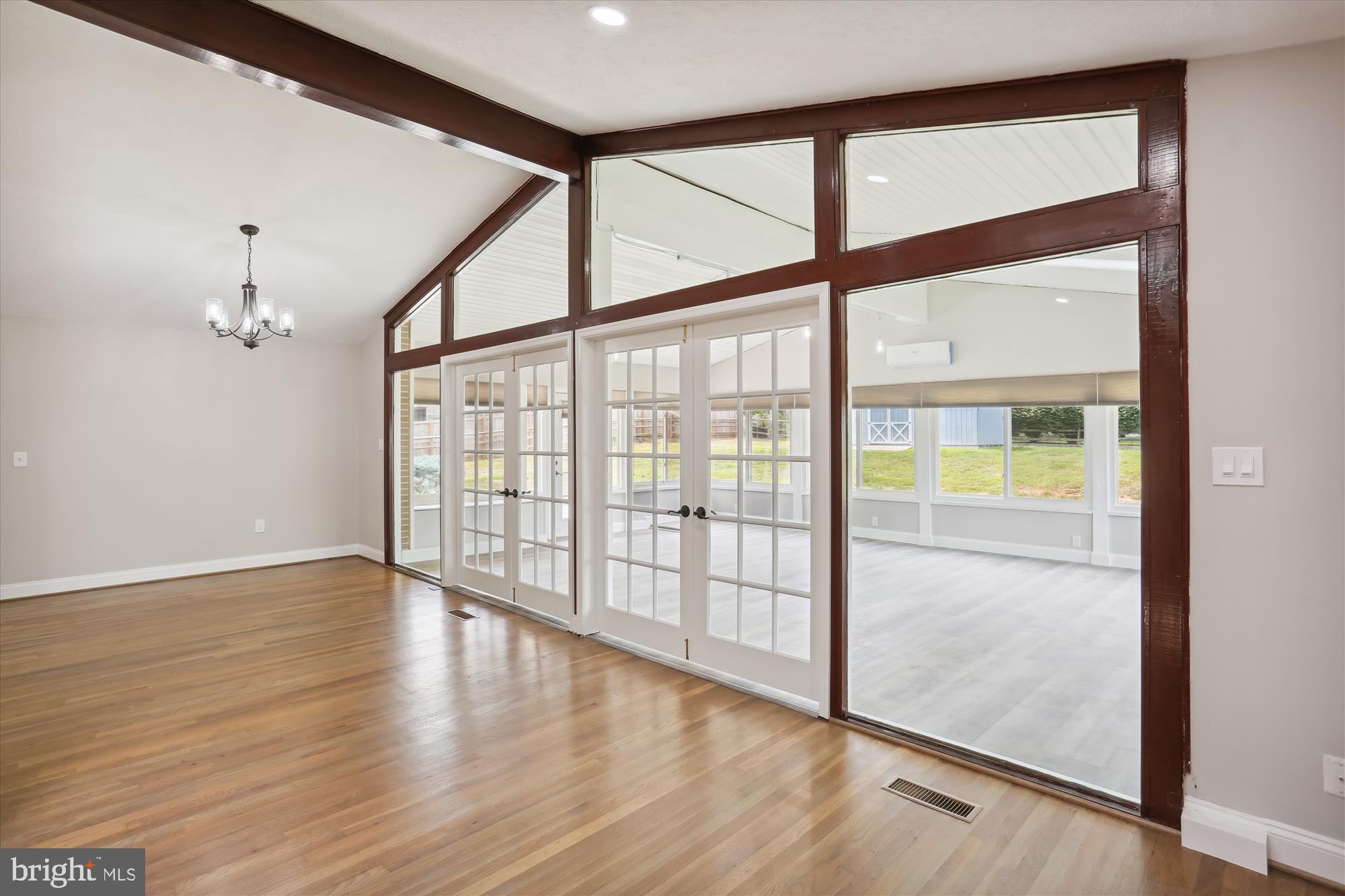 24404 Welsh Road Gaithersburg, MD 20882 - Photo 12 of 84 Gallery Image 12