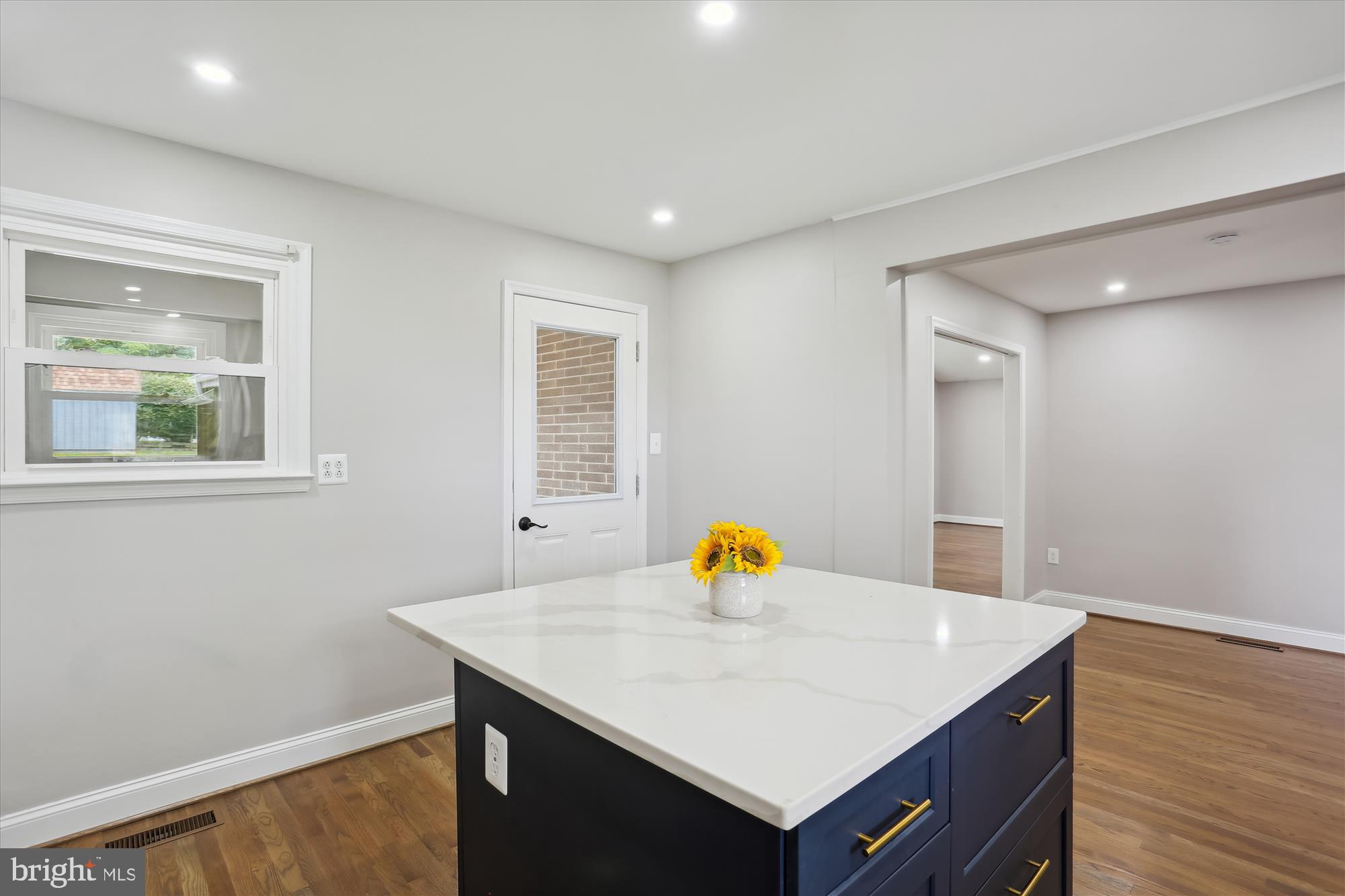 24404 Welsh Road Gaithersburg, MD 20882 - Photo 28 of 84 Gallery Image 28
