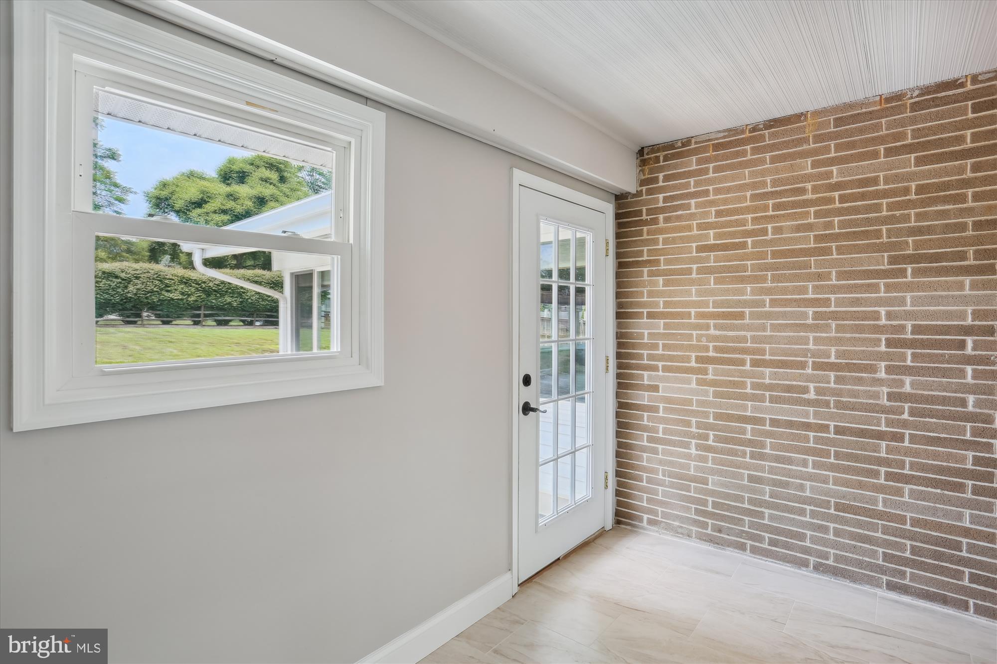 24404 Welsh Road Gaithersburg, MD 20882 - Photo 31 of 84 Gallery Image 31