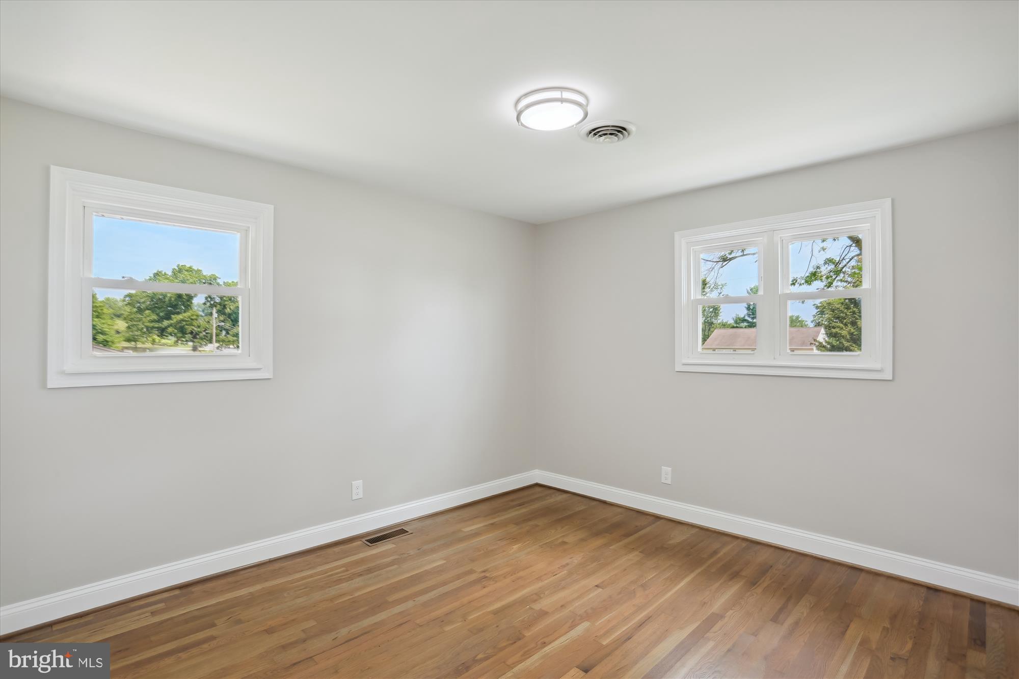 24404 Welsh Road Gaithersburg, MD 20882 - Photo 41 of 84 Gallery Image 41