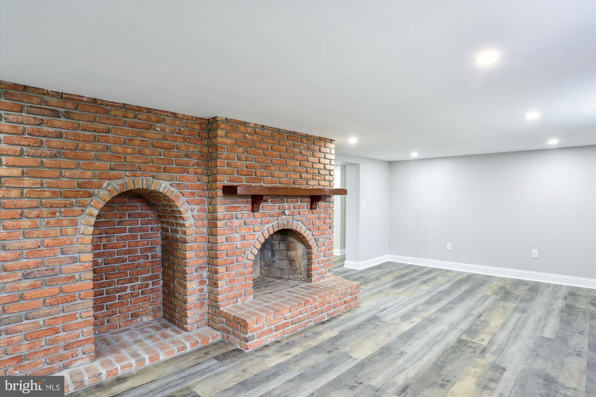 24404 Welsh Road Gaithersburg, MD 20882 - Photo 50 of 84 Gallery Image 50