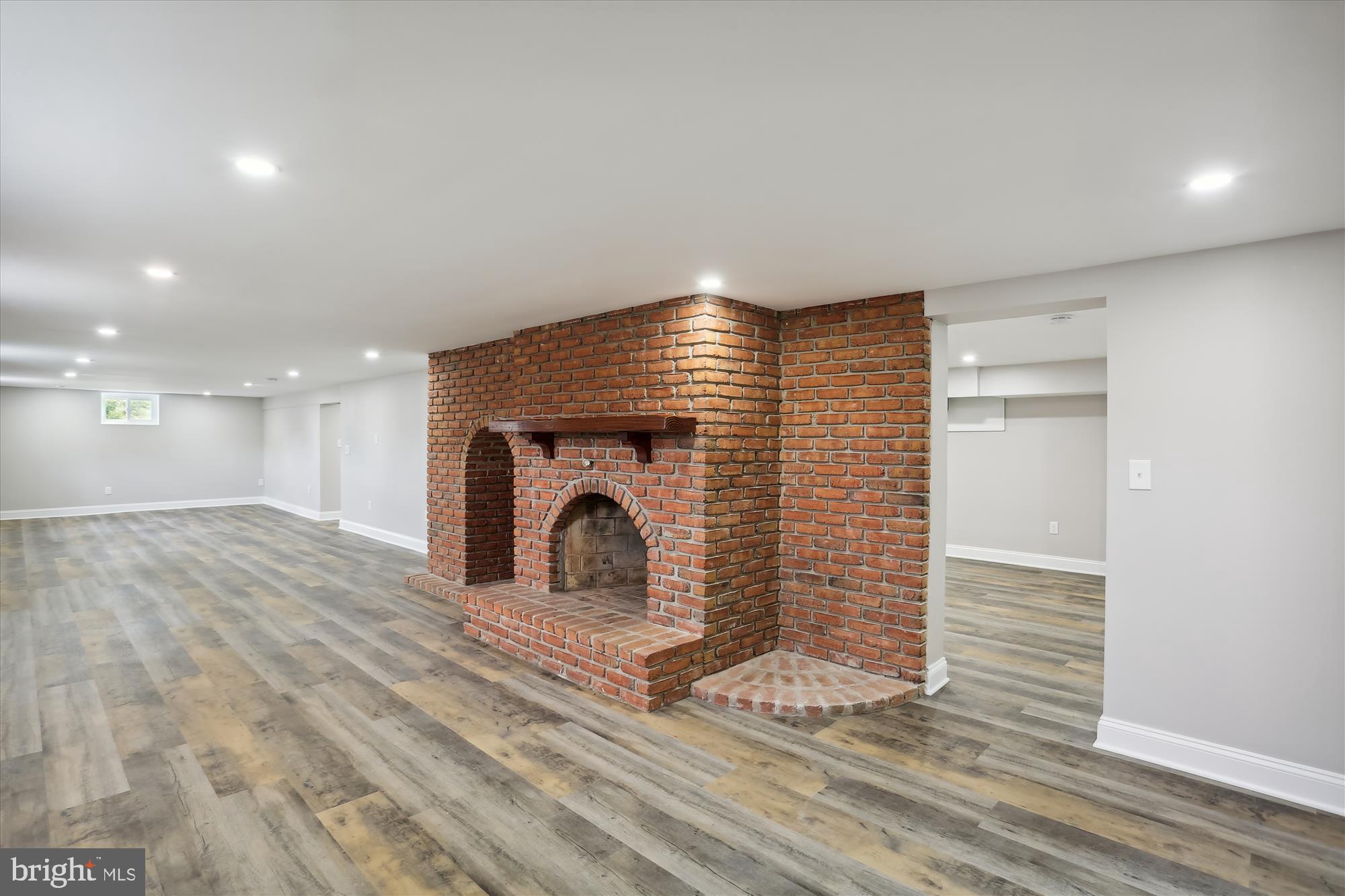24404 Welsh Road Gaithersburg, MD 20882 - Photo 51 of 84 Gallery Image 51