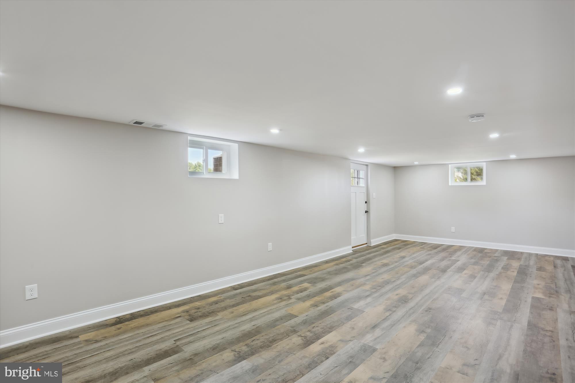 24404 Welsh Road Gaithersburg, MD 20882 - Photo 57 of 84 Gallery Image 57