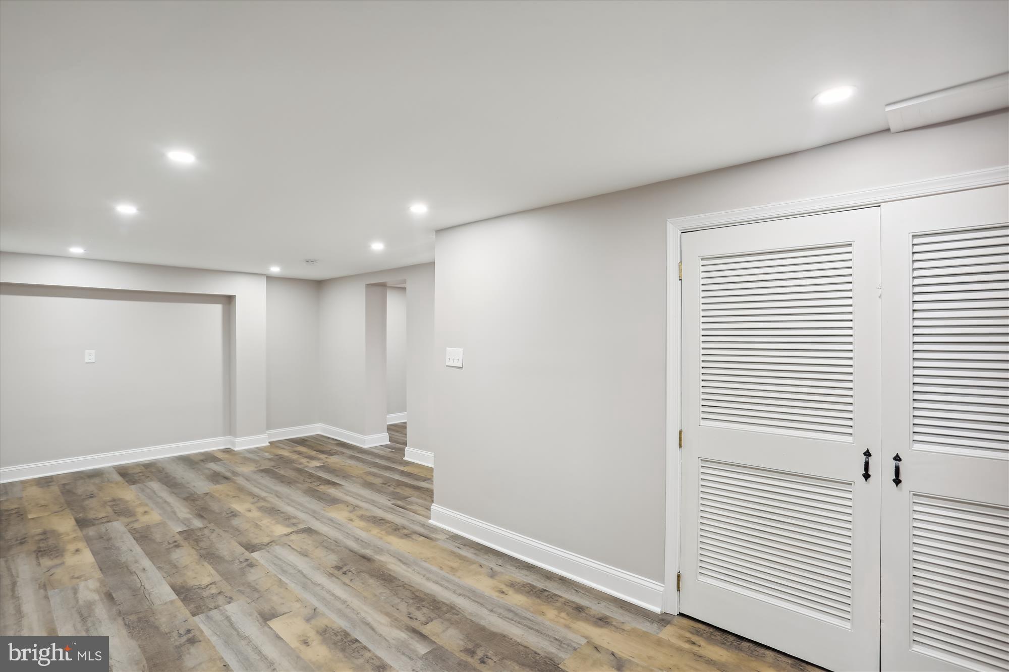 24404 Welsh Road Gaithersburg, MD 20882 - Photo 65 of 84 Gallery Image 65