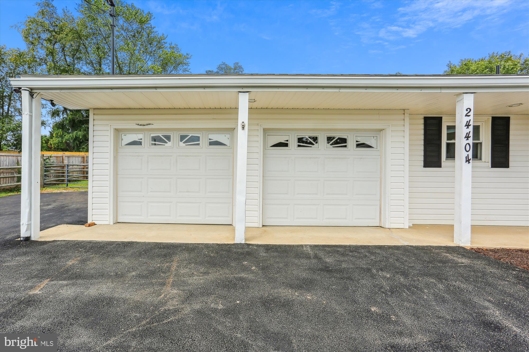 24404 Welsh Road Gaithersburg, MD 20882 - Photo 77 of 84 Gallery Image 77