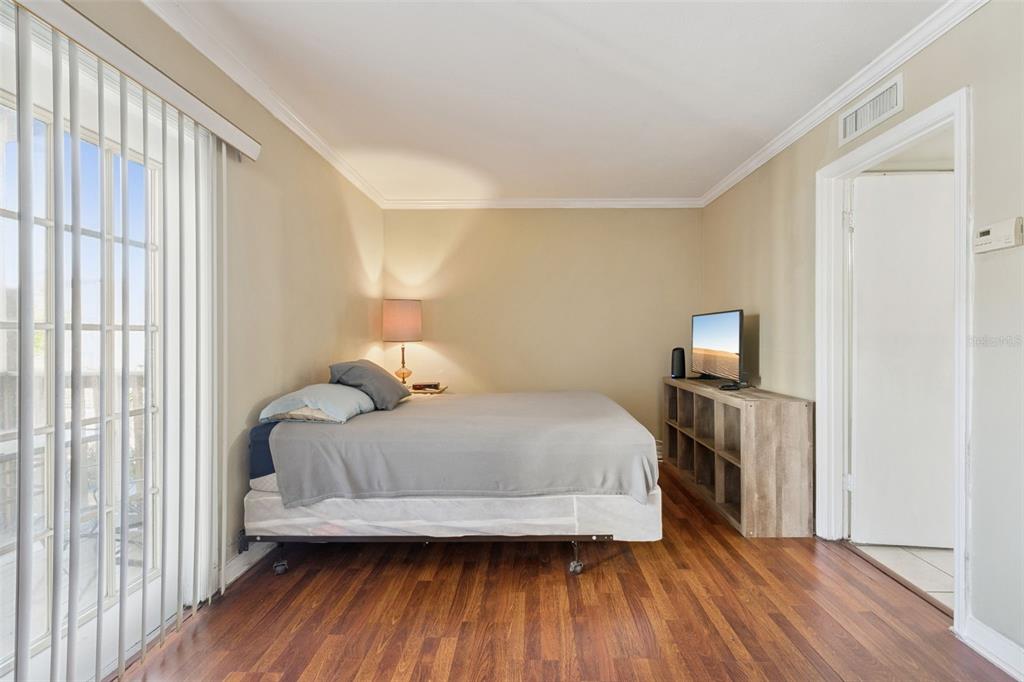 425 Wymore Road, Unit 201 Altamonte Springs, FL 32714 - Photo 2 of 50