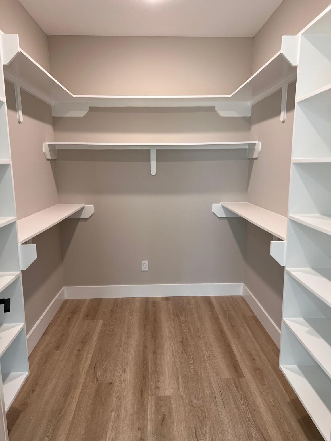 2610 Liguria Lane Spring, TX 77388 - Photo 3 of 13