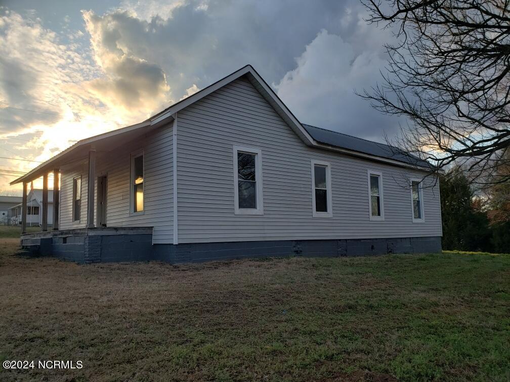 100 Spivey Street Rockingham, NC 28379 - Photo 6 of 17 100 spivey 8
