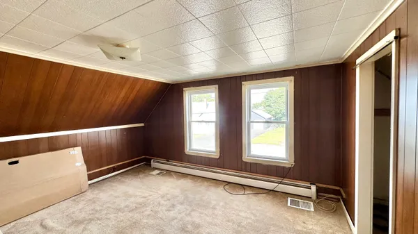 $116,500 | 122 Knox Street, Millinocket, ME 04462