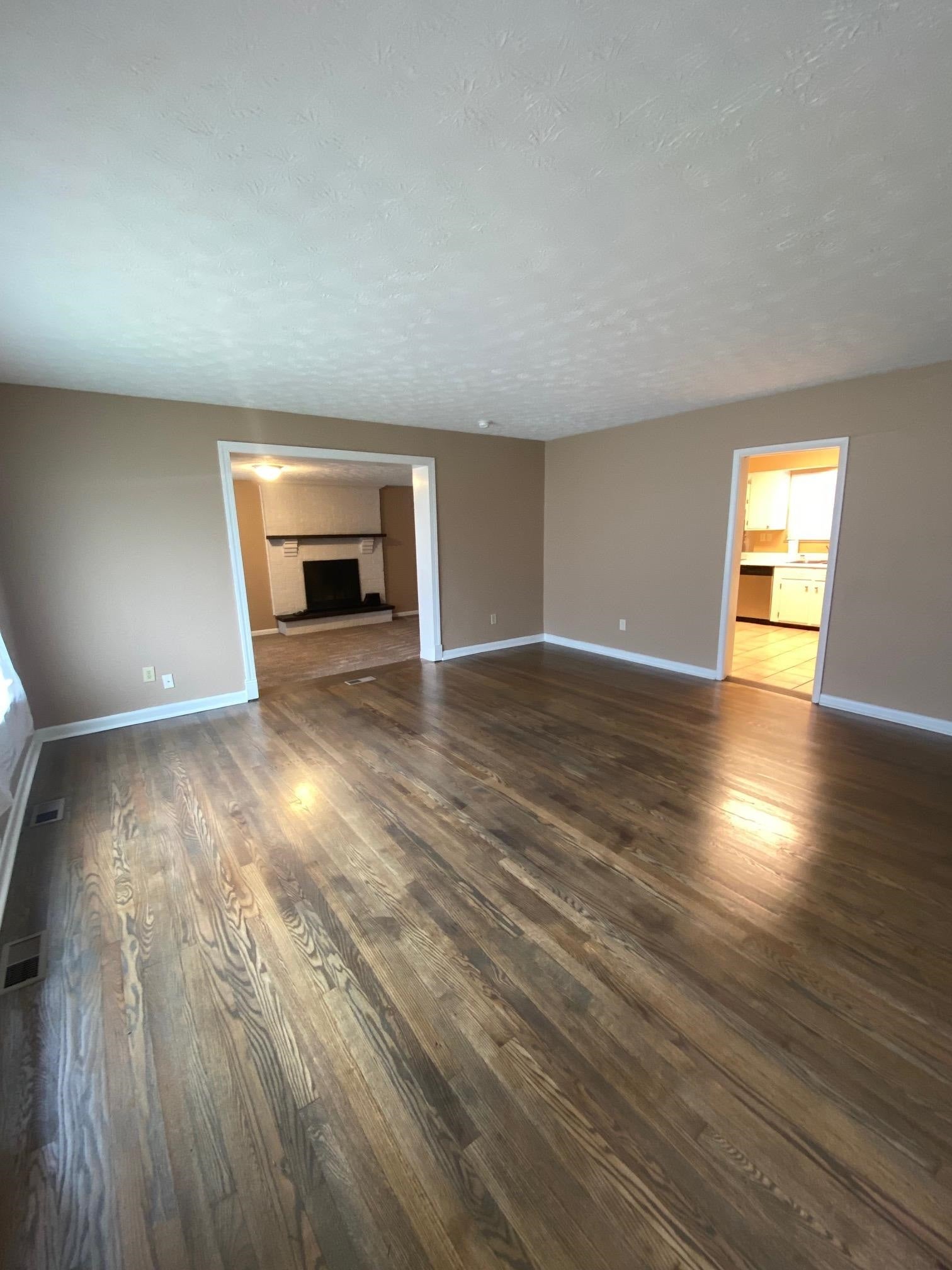 885 Norwood Road Huntington, WV 25705 - Photo 5 of 18 Gallery Image 5